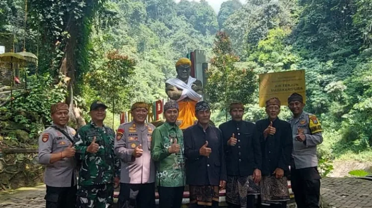 Mendak Tirta Awali Rangkaian Yadnya Kasada