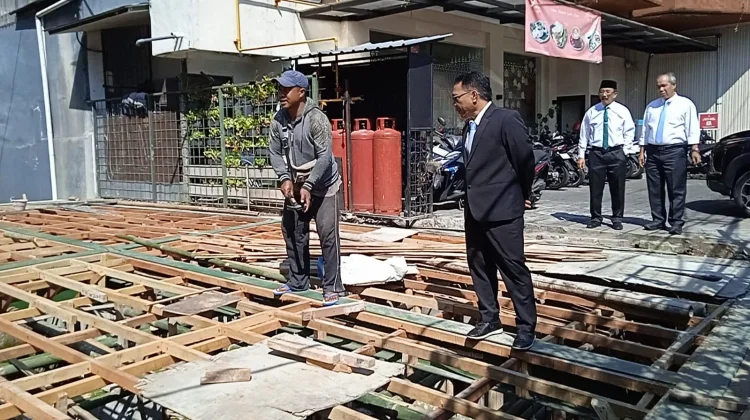 DPRD Kota Malang Dukung Penghentian Sementara Bangunan di atas Sungai