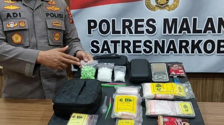 Polisi Sita 54 Gram Sabu dan Ekstasi di Tumpang