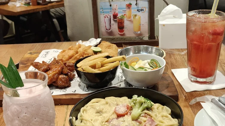 Review Kuliner: Sajian Creamy Pasta dan Chicken Wings Ini Jadi Comfort Food Favorit