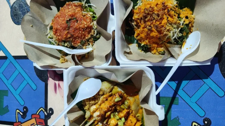 Plecing Urap dan Sate Bulayak, Kuliner Khas Lombok dengan Cita Rasa Autentik