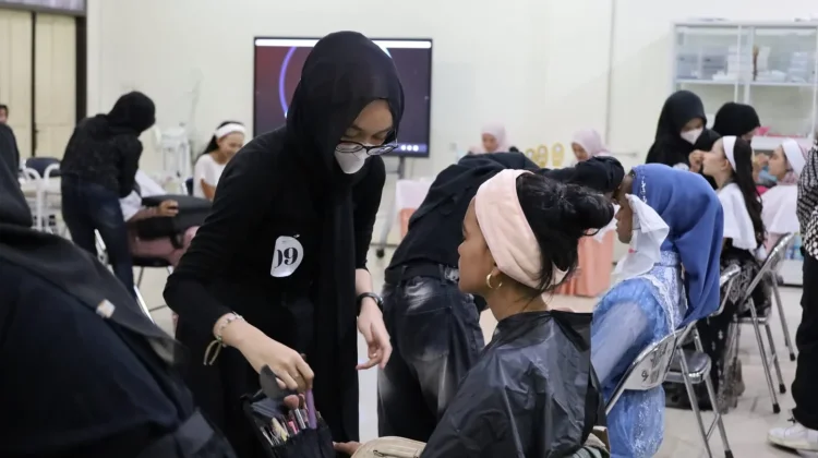 Tak Juara Lomba Makeup, Siswi SMPN 26 Malang Tetap Pulang dengan Pengalaman