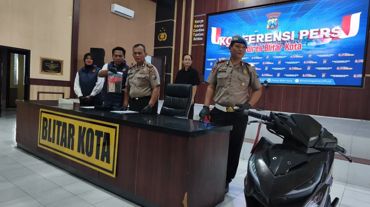 Pertemuan dengan Kenalan Online Berakhir Jadi Korban Perampasan