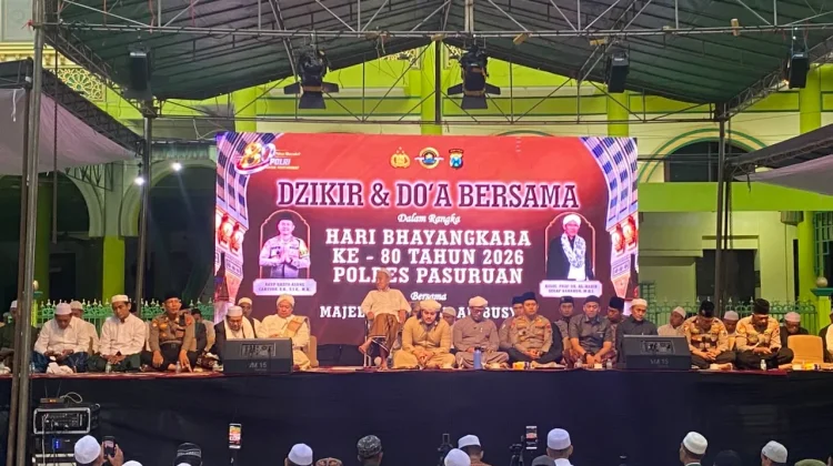 Ribuan Umat Islam Hadiri Doa Bersama di Masjid Jamik Bangil