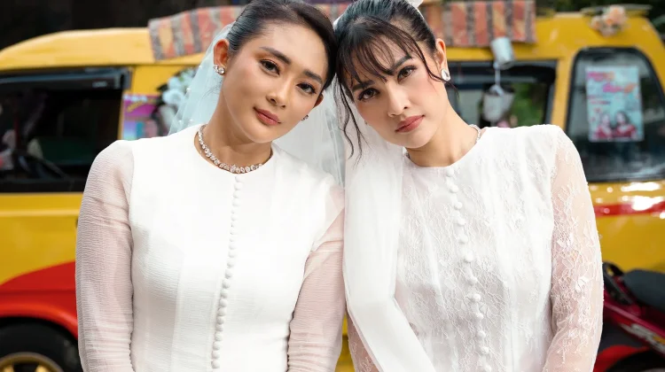 Duo Anggrek Hadirkan Lagu Tentang Kepastian menuju Pelaminan