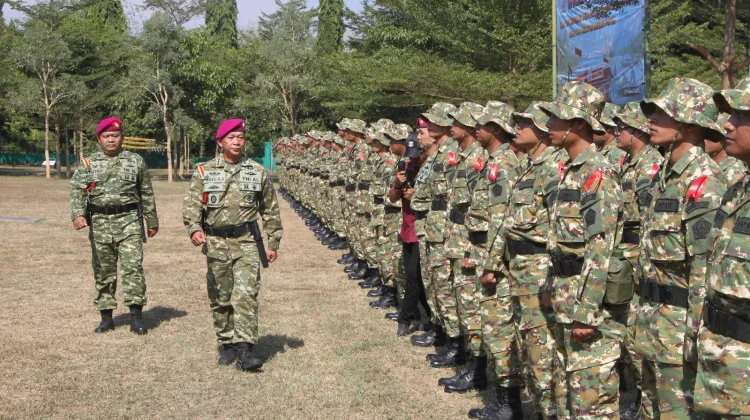 Ratusan Calon Manajer KDMP di Kabupaten Pasuruan Digembleng Militer
