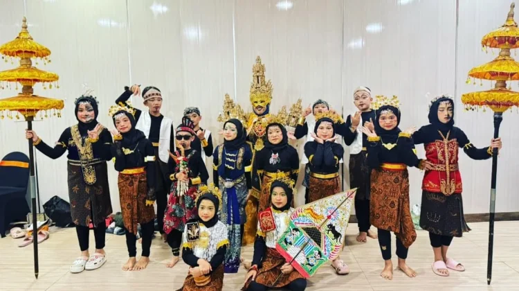 SD Islam Baitul Makmur Malang Lestarikan Tari Sebagai Budaya Bangsa