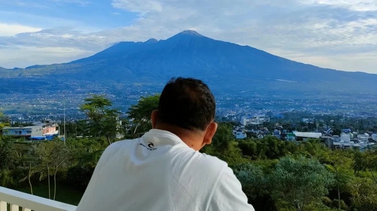 Wisatawan ke Kota Batu Diminta Siapkan Jaket dan Obat Pribadi Selama Bediding