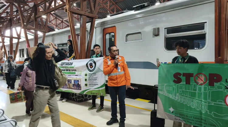 KAI Daop 7 Gandeng Railfans Kampanye Antipelecehan di Stasiun Blitar