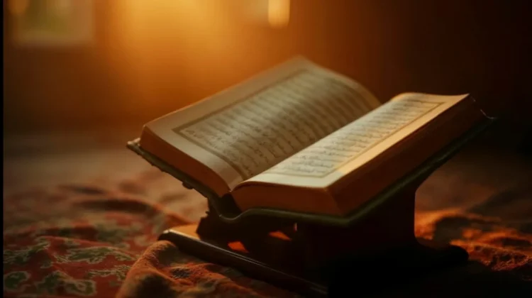 Mengamalkan Ilmu dan Al-Qur'an sebagai Kewajiban Seorang Muslim