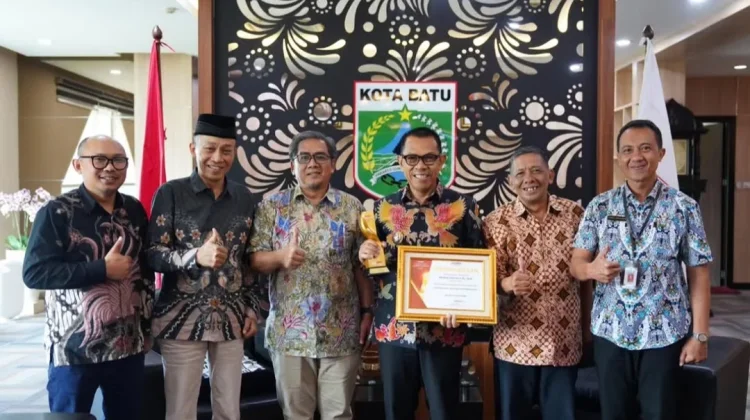 Wali Kota Batu Raih Penghargaan Tokoh Pendorong Pariwisata 2026