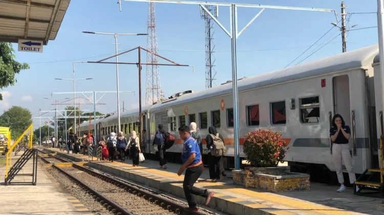 Libur Sekolah dan Akhir Pekan, Jumlah Penumpang Kereta Api Daop 9 Jember Meningkat