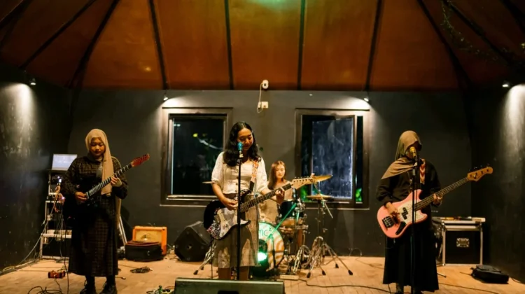 Silly Fragments Bawa Energi Baru di Rupa Rasa Artelier
