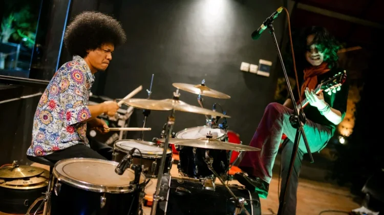 Vahitra Bawa Semangat Musik Rock sebagai Ruang Ekspresi Anak Muda