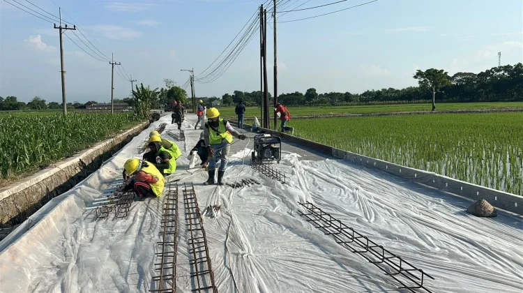 Butuh 16 Tahun, Ruas Jalan Bendungan - Rejosari Kini Mulus