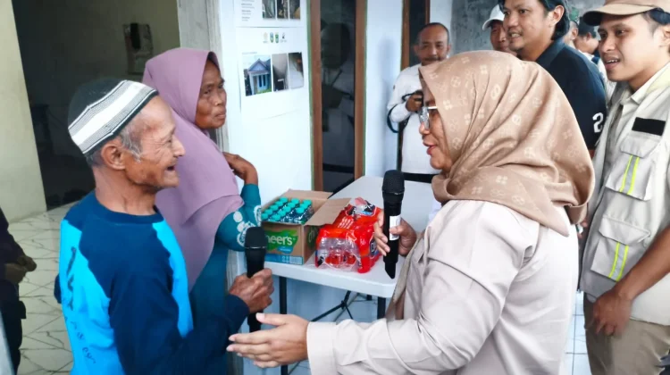 Bedah Rumah CSR, Rumahnya Beratap Seng Kini Layak Huni