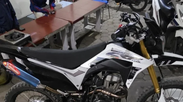 Maling Motor Trail di Gondanglegi Malang Babak Belur Dihajar Massa