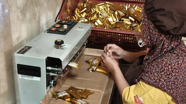 Harga Kacang Melonjak, Jajanan Tradisional Blitar Tetap Eksis