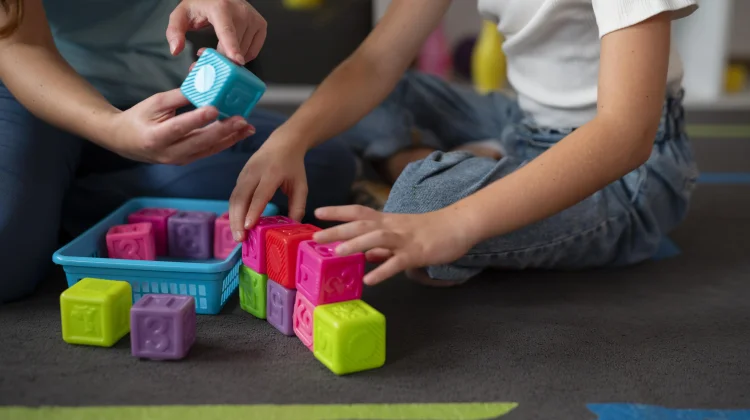 Pahami Perilaku Menantang Anak Autisme