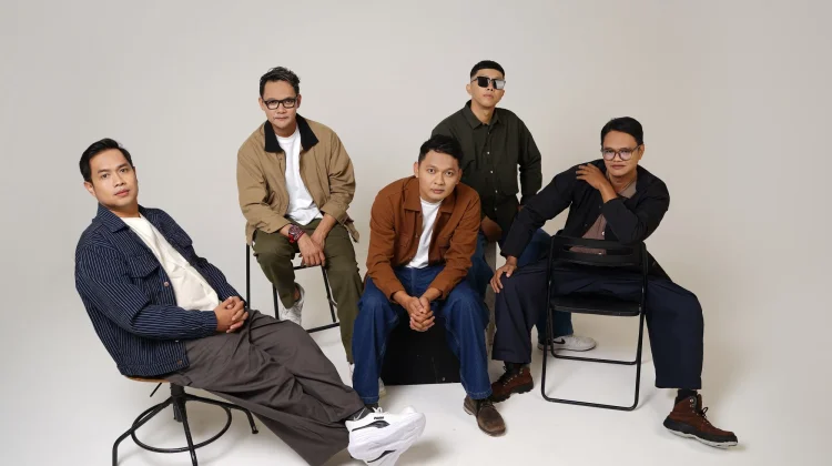 Band This Is EQUAL Hadirkan Nuansa Cinta di EP "Kirei"