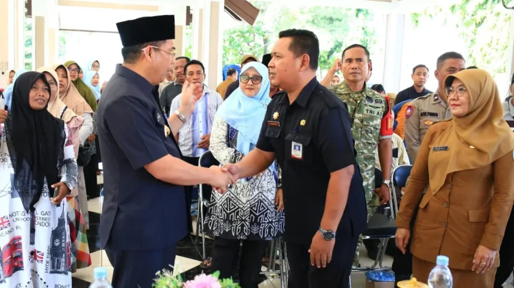 Wali Kota Probolinggo Dorong Penguatan Peran RT/RW dalam Pelayanan Administrasi