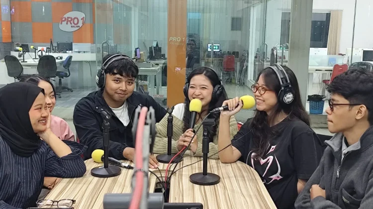 Lucien Sunmoon Angkat Tema Pendewasaan di Nothing Blooms at Midnight