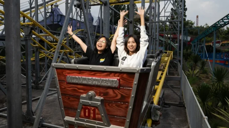 Gold Mining Coaster Jadi Wahana Favorit di Jatim Park 1