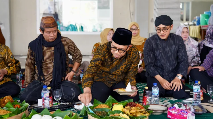 Wali Kota Batu Ajak Masyarakat Lestarikan Tradisi Pawon Suro