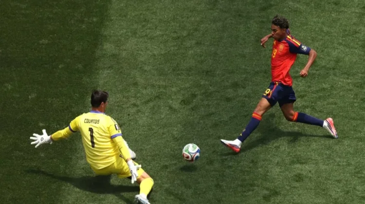 Striker Spanyol Siap Hadapi Prancis di Semifinal