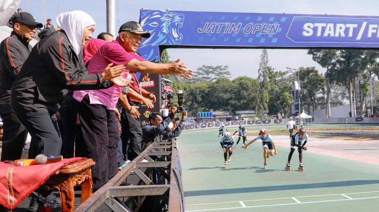 Khofifah Lepas Jatim Open I, 2.436 Atlet Sepatu Roda Berlaga di Malang