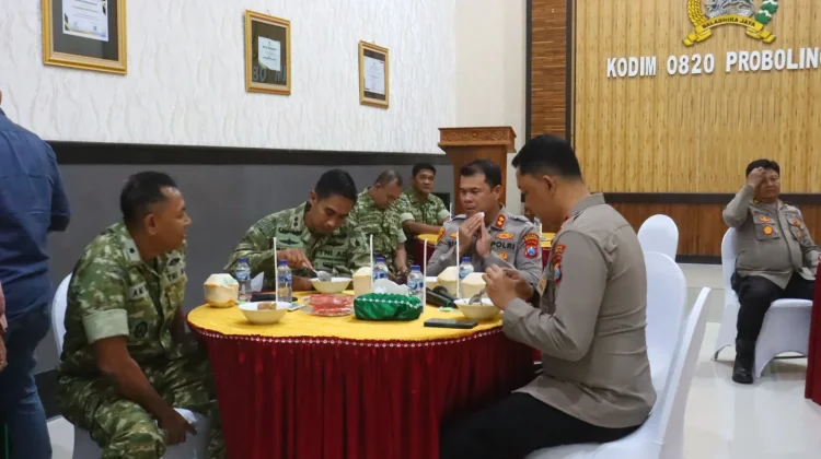 Jaga Stabilitas Keamanan, Polres Probolinggo Kota Bersinergi dengan Kodim 0820
