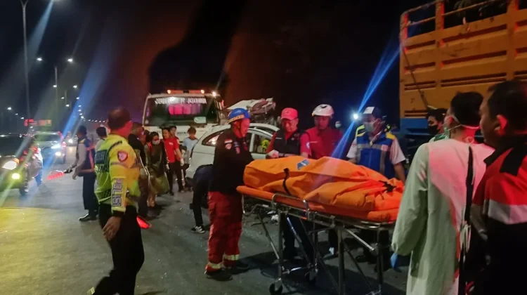 Laka Maut di Tol Pandaan - Malang, Lima Orang Meninggal Dunia