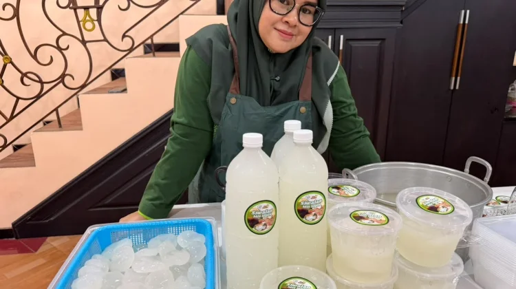 Warga Beji Sukses Olah Buah Siwalan Jadi Minuman Menyegarkan Paling Dicari