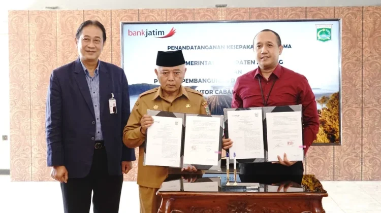 Dorong Digitalisasi Layanan Publik, Pemkab Malang dan Bank Jatim Resmi Kerja Sama