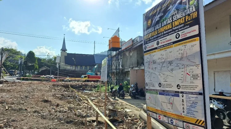 Preservasi Simpang Patih Berlangsung, Jalan Hasanuddin Ditutup