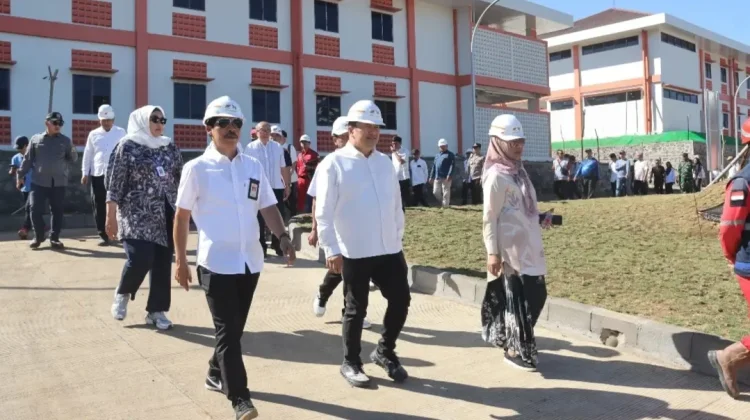 Bersama Tim Kemensos RI, Sekda Malang Monitoring Pembangunan Sekolah Rakyat