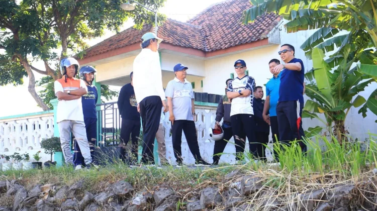 Wali Kota Probolinggo Survei Jalur Pantai Utara, Siapkan Rute Sport Tourism