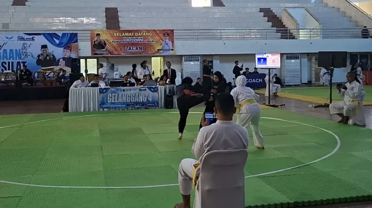 Ribuan Atlet Ramaikan Kejuaraan Pencak Silat Malang Championship 6 di GOR Ken Arok