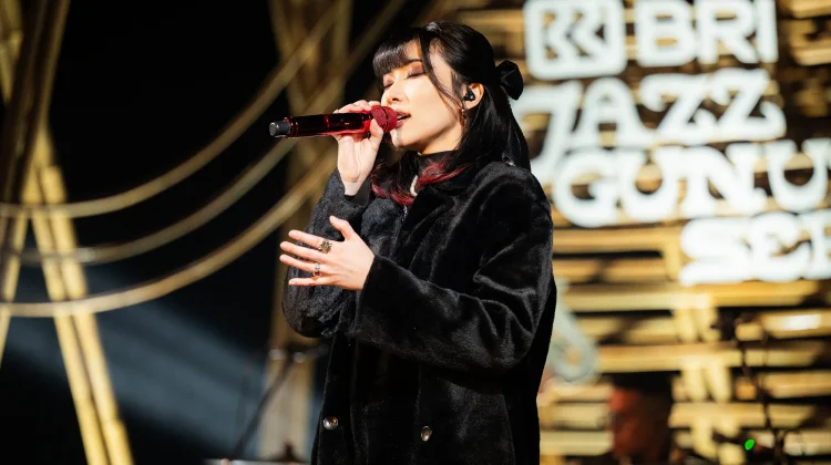 Isyana Sebut Jazz Gunung Bromo Pengalaman Tak Terlupakan