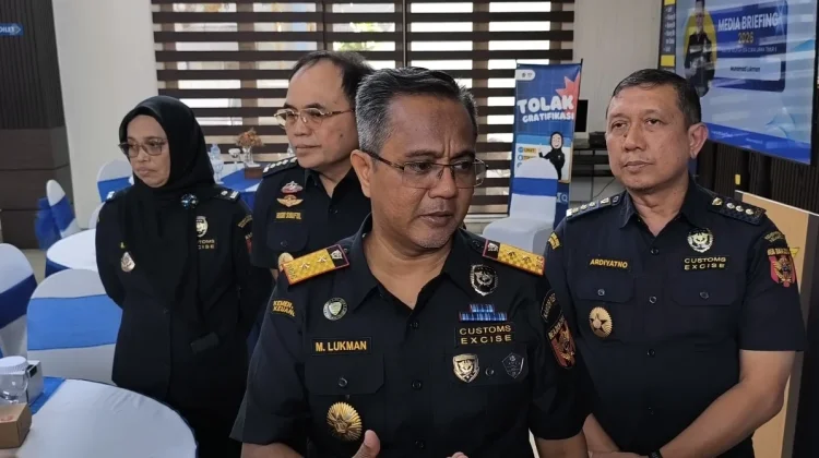 Bea Cukai Jatim III Angkat Bicara Soal Keluhan Impor Lambat dan Biaya Membengkak