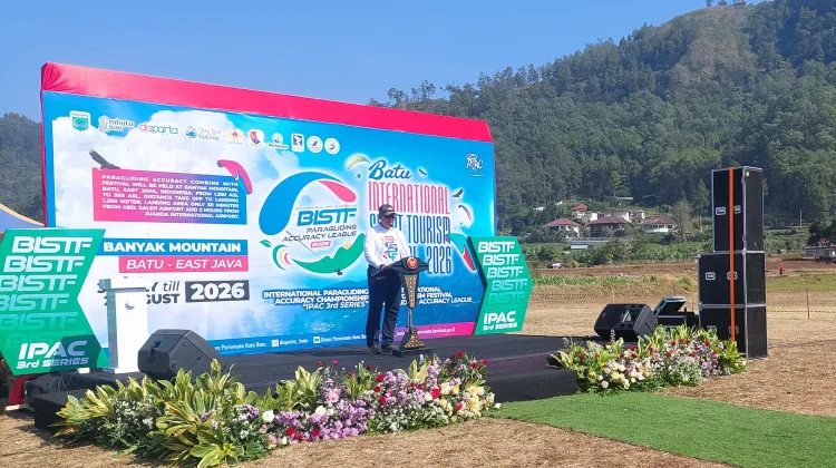 Ketua Umum FASI Jatim Tekankan Keselamatan Atlet Paralayang
