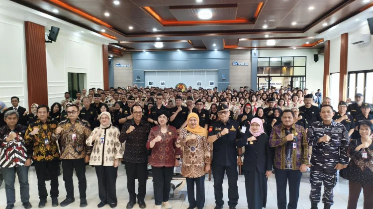 Pjs Gubernur BI Destry: Anak Muda Harus Siap Hadapi Goncangan Global