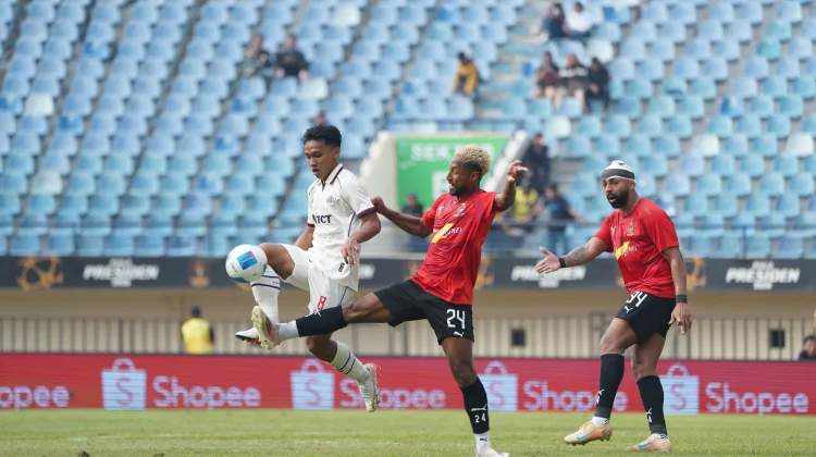 Arema FC vs Persebaya, Marcos Santos Sebut Singo Edan Bakal Perlawanan Terbaik
