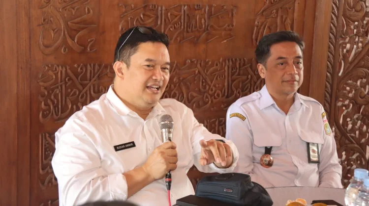 Sekda Kabupaten Malang Budiar Dorong Aparatur Desa Tempuh Perguruan Tinggi