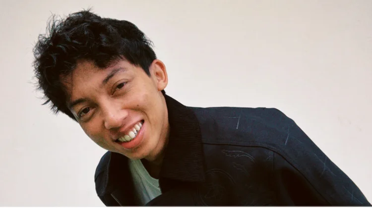 Free as a Bird, Jurnal Audio Prass tentang Bertahan, Berdamai, dan Memulai Kembali