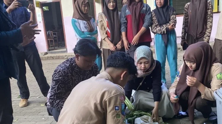 UIBU-UNITRI Kenalkan Pengolahan Sampah Organik Berbasis Eco-STEM