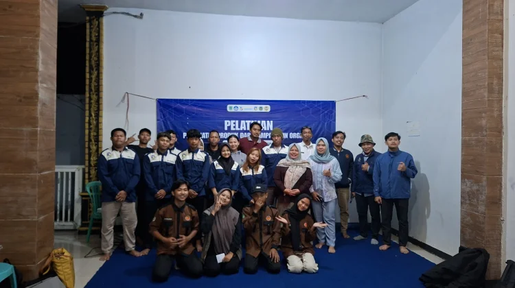PKM Universitas Yudharta Pasuruan Ajak Pemuda Dayurejo Kelola Sampah Berbasis 3R