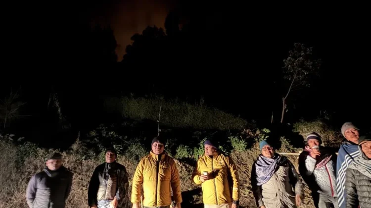 Kebakaran Meluas, Pemkab Probolinggo Tutup Sementara Seruni Point Bromo