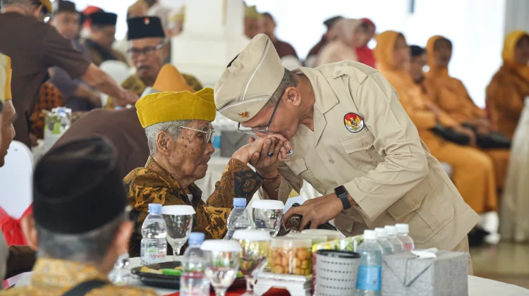 Pemkab Pasuruan Beri Bingkisan Kemerdekaan untuk Pejuang Veteran