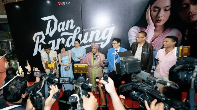 Gala Premiere Film ‘Dan Bandung’ Bikin Baper Jakarta! Bandung Siap Menuyusul